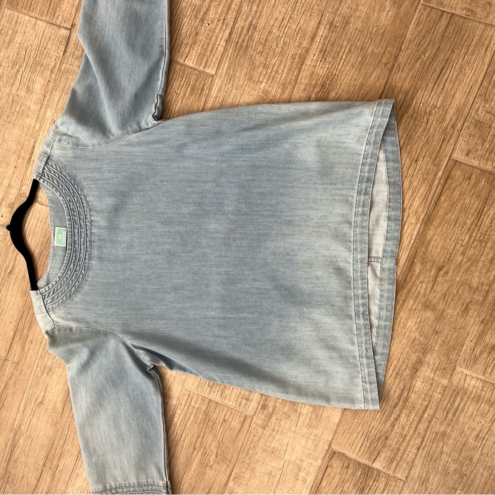 Martha Stewart everyday Tunic denim blue. Pullover top with 3/4 sleeves